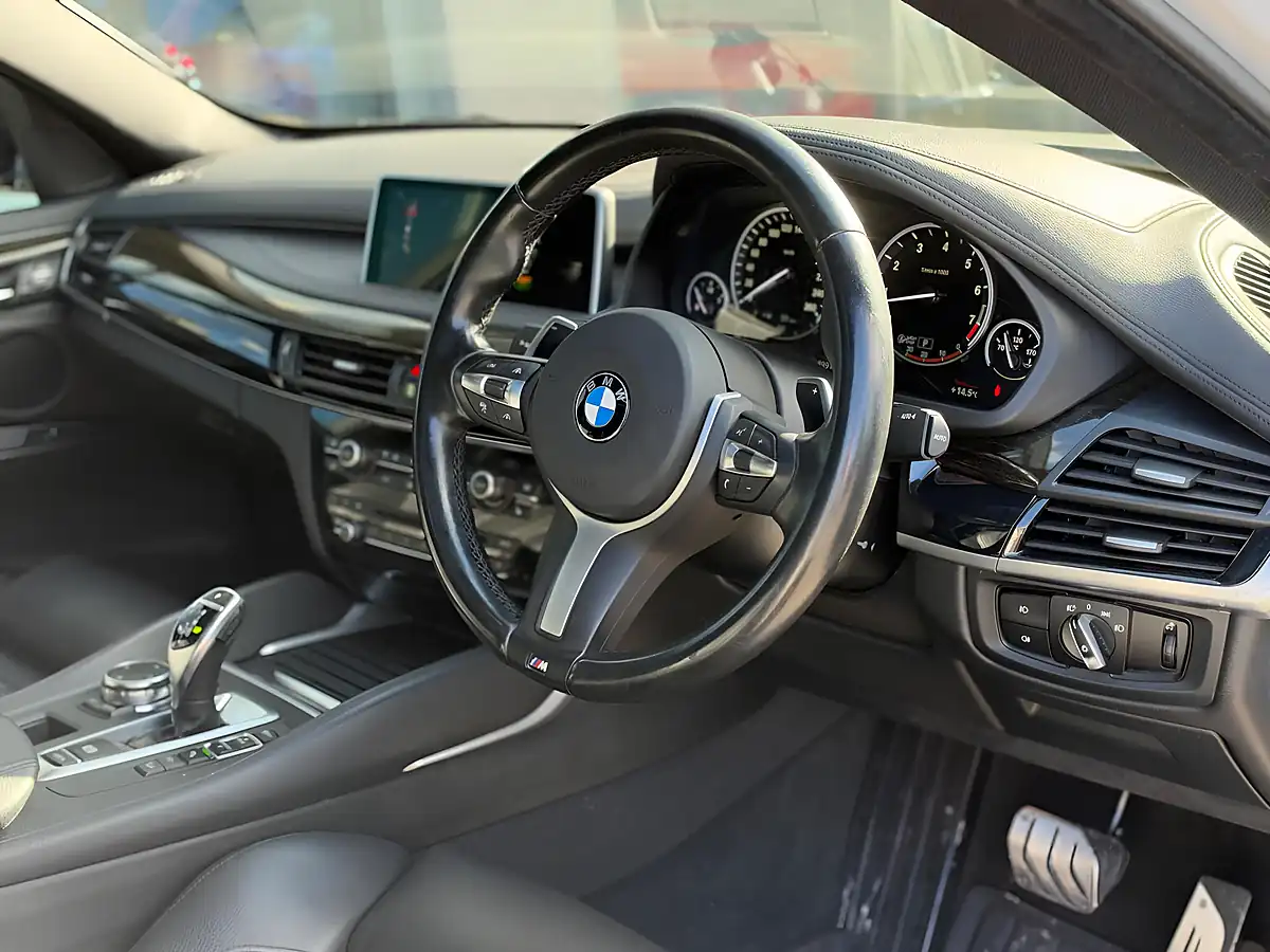 Used 2016 BMW X6 Xdrive White - Interior and Exterior details 12