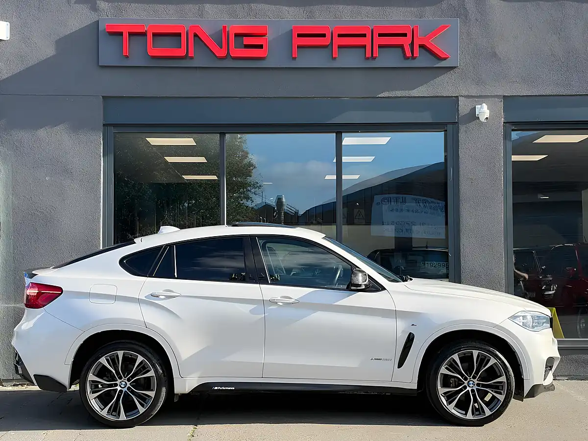 Used 2016 BMW X6 Xdrive White - Interior and Exterior details 6
