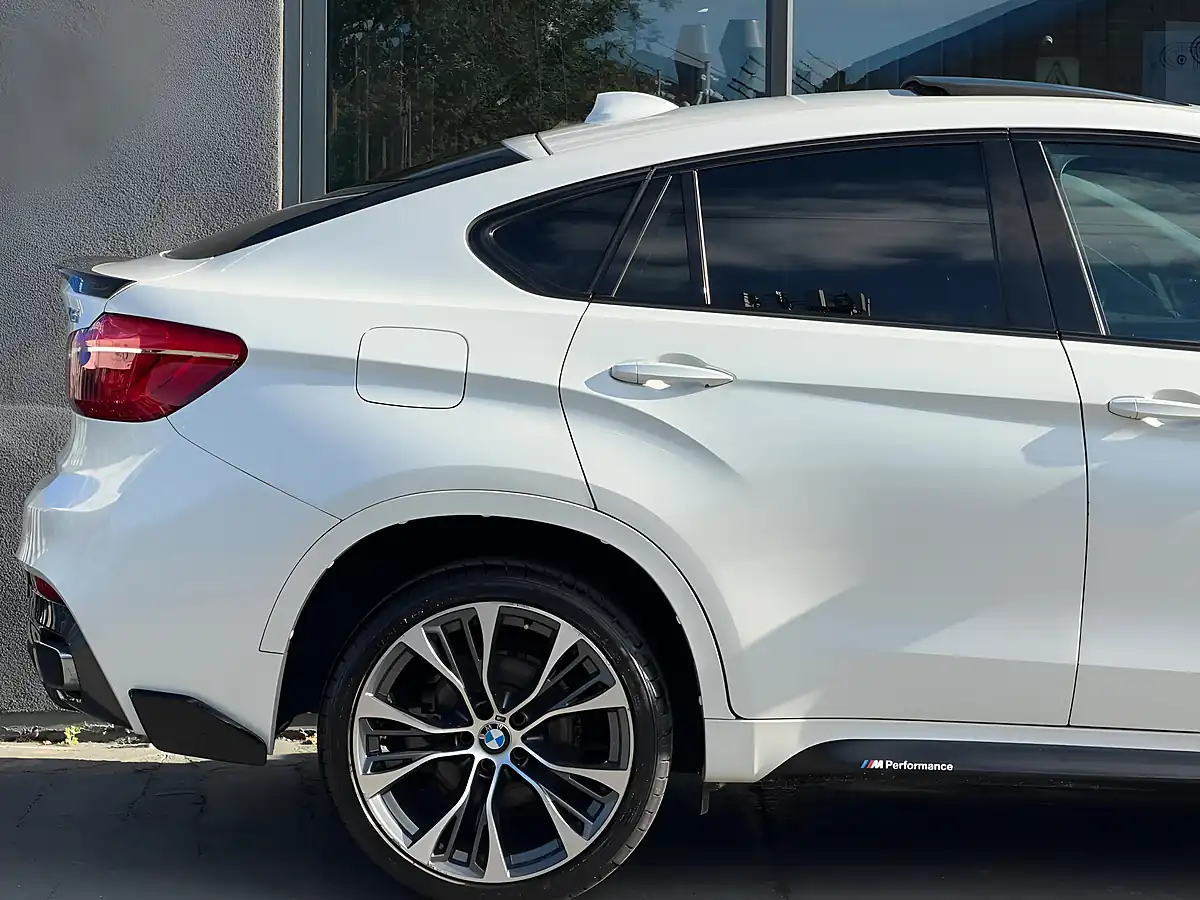 Used 2016 BMW X6 Xdrive White - Interior and Exterior details 7