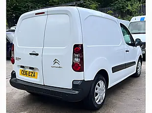 Used 2016 Citroen Berlingo 625 Enterprise White - Interior and Exterior details 8