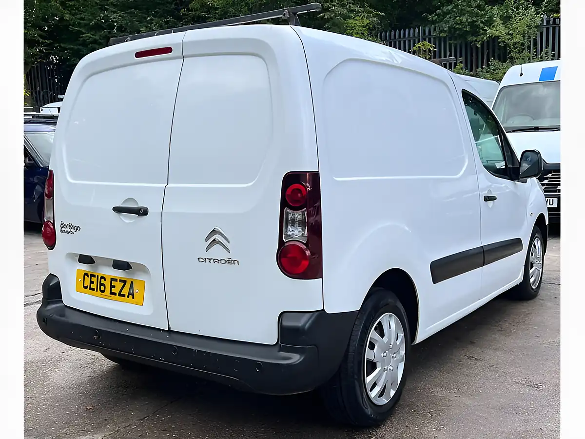 Used 2016 Citroen Berlingo 625 Enterprise White - Interior and Exterior details 8