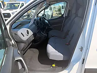 Used 2016 Citroen Berlingo 625 Enterprise White - Interior and Exterior details 11