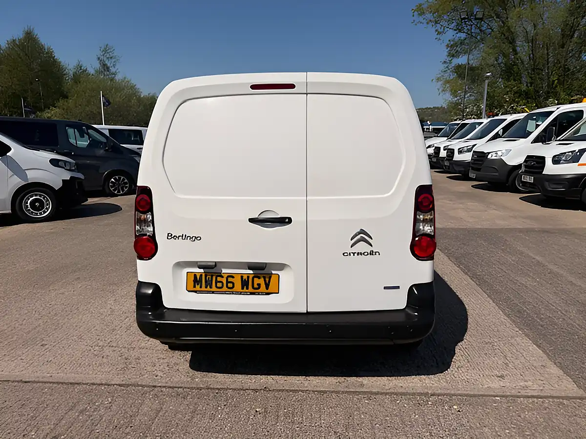 Used 2016 Citroen Berlingo 625 Enterprise White - Interior and Exterior details 4