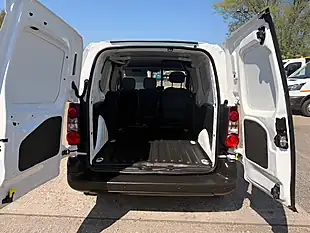 Used 2016 Citroen Berlingo 625 Enterprise White - Interior and Exterior details 5