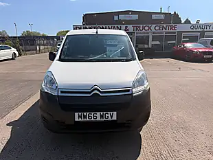 Used 2016 Citroen Berlingo 625 Enterprise White - Interior and Exterior details 9
