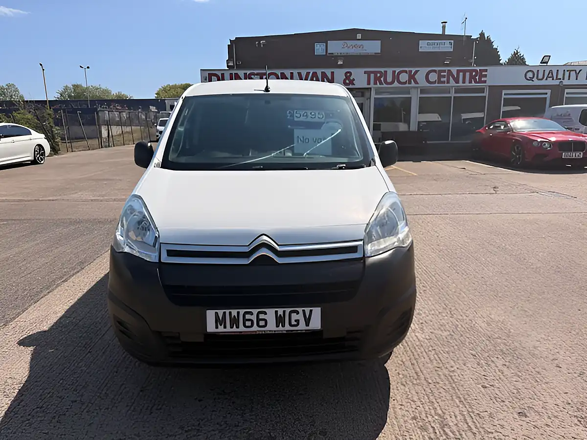 Used 2016 Citroen Berlingo 625 Enterprise White - Interior and Exterior details 9