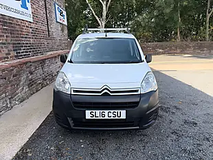 Used 2016 Citroen Berlingo 850 Enterprise White - Interior and Exterior details 8