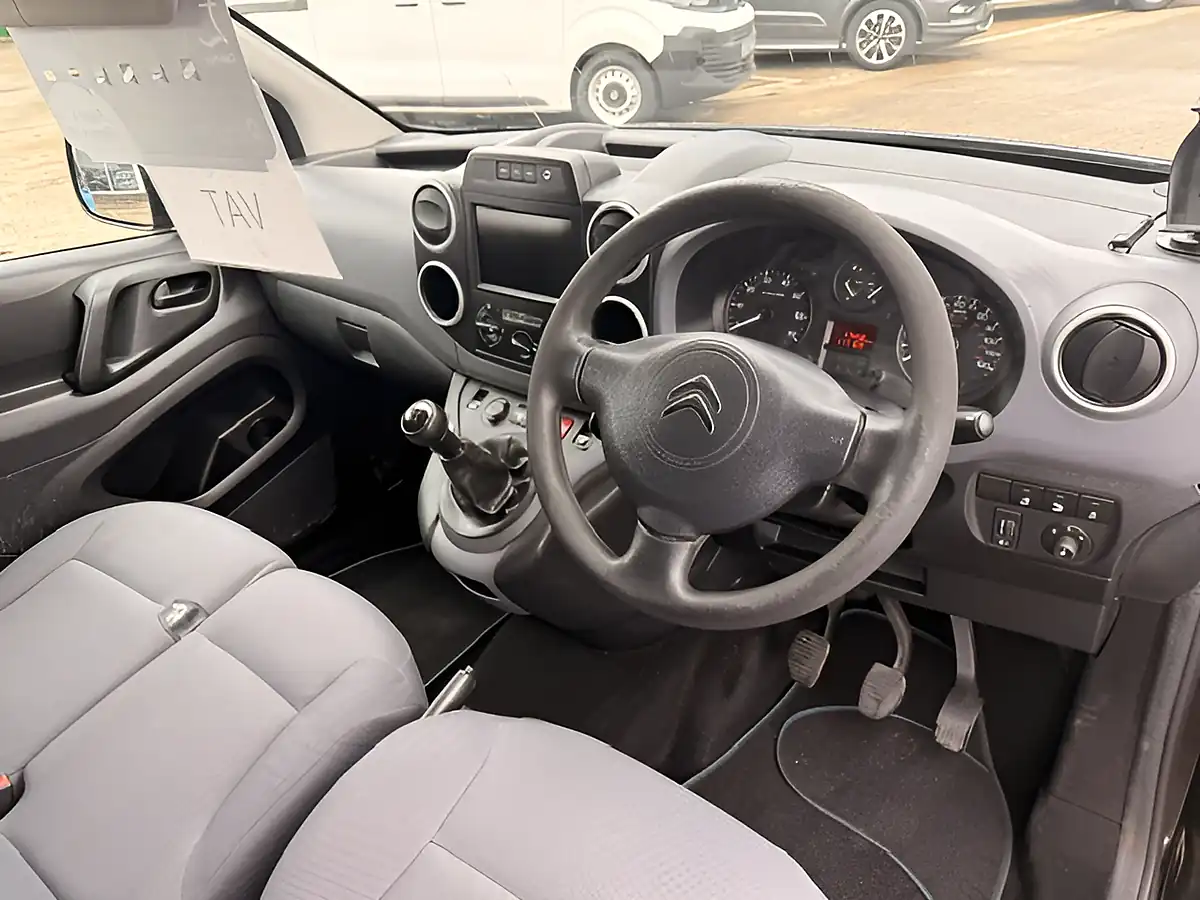 Used 2016 Citroen Berlingo Enterprise Black - Interior and Exterior details 13