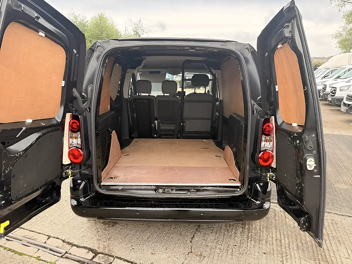 Used 2016 Citroen Berlingo Enterprise Black - Interior and Exterior details 5