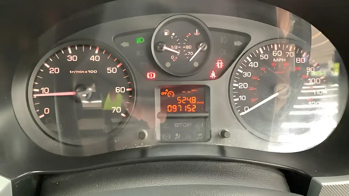 Used 2016 Citroen Berlingo Enterprise Grey - Interior and Exterior details 11