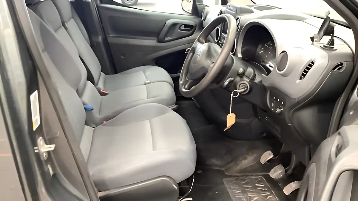 Used 2016 Citroen Berlingo Enterprise Grey - Interior and Exterior details 5