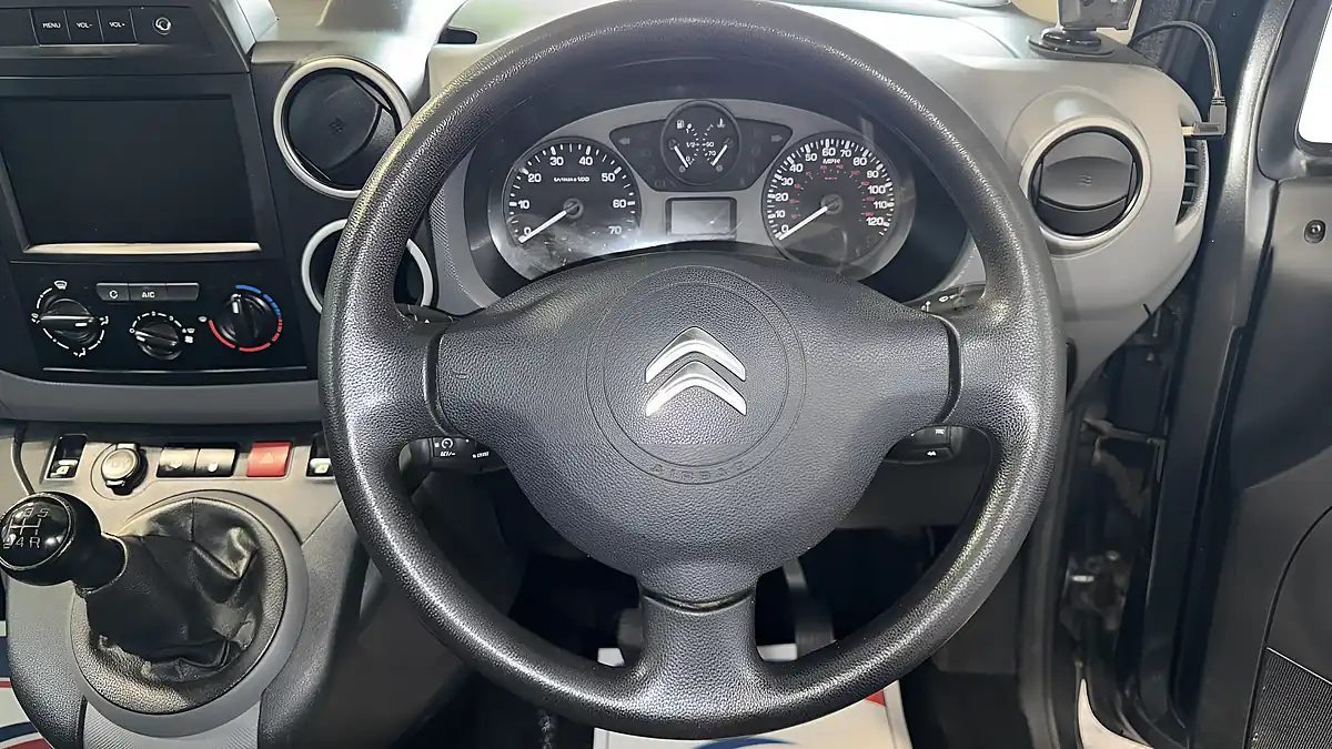 Used 2016 Citroen Berlingo Enterprise Grey - Interior and Exterior details 12