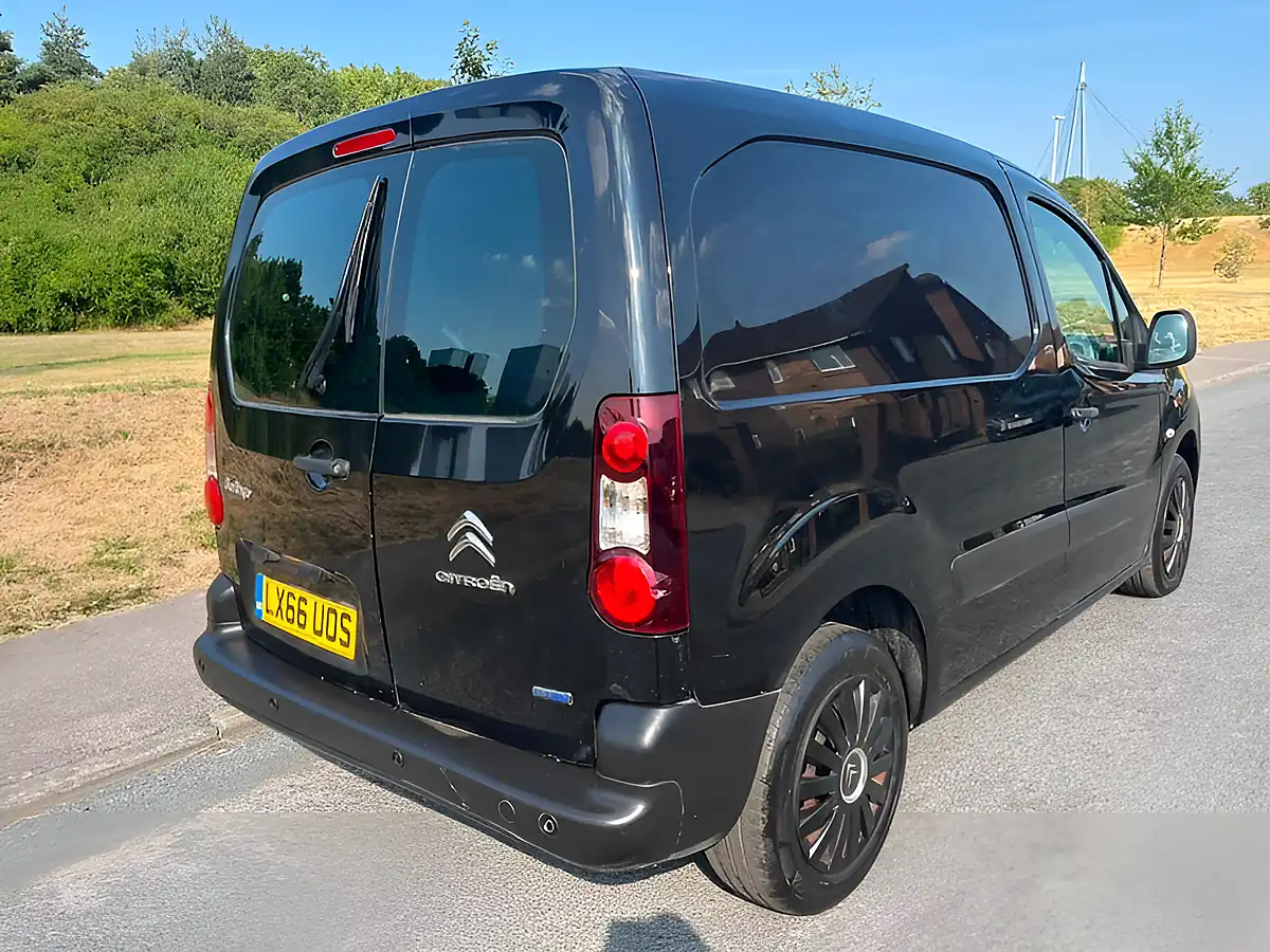 Used 2016 Citroen Berlingo Enterprise L1 Black - Interior and Exterior details 2