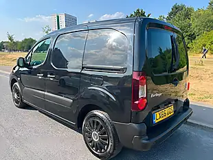 Used 2016 Citroen Berlingo Enterprise L1 Black - Interior and Exterior details 3