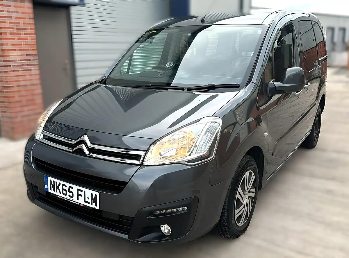 Used 2016 Citroen Berlingo Feel Edition Multispace Grey - Interior and Exterior details 2