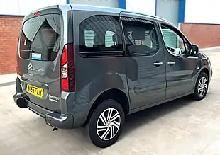 Used 2016 Citroen Berlingo Feel Edition Multispace Grey - Interior and Exterior details 5
