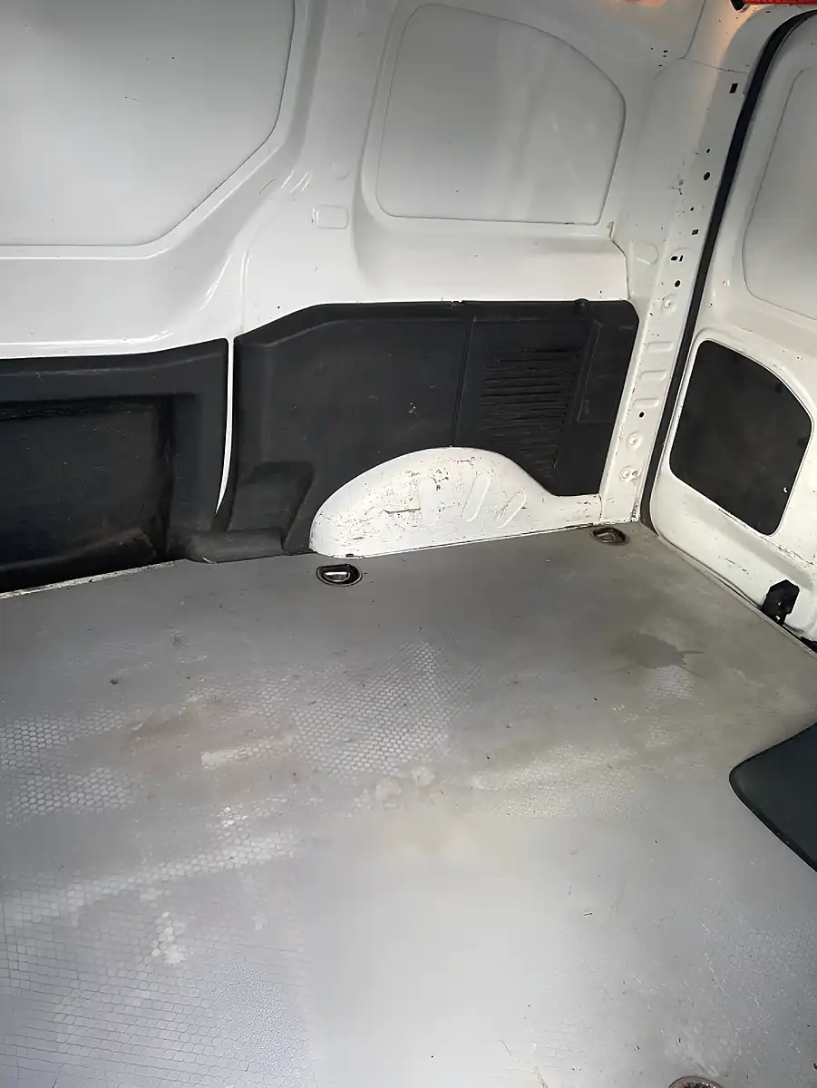 Used 2016 Citroen Berlingo Lx L1 White - Interior and Exterior details 11