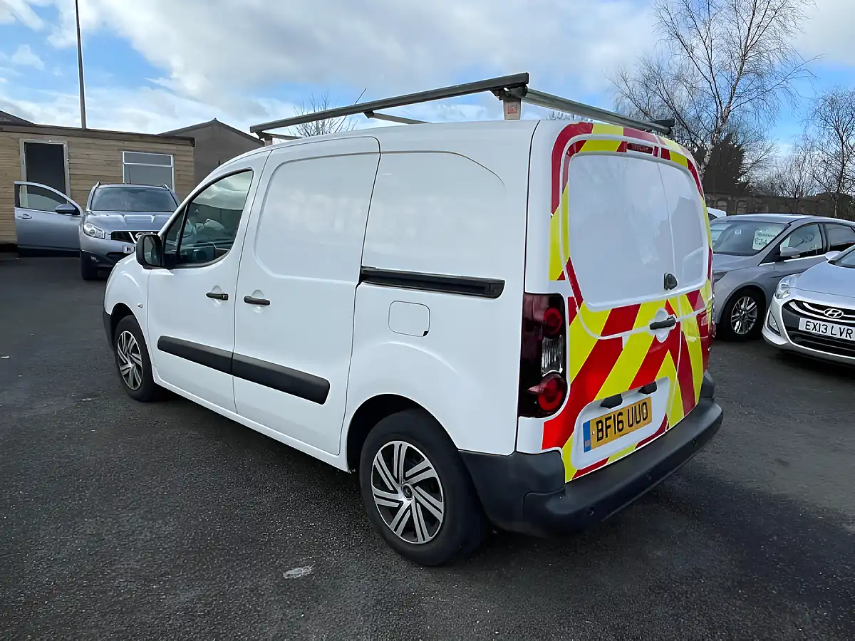 Used 2016 Citroen Berlingo Lx L1 White - Interior and Exterior details 5