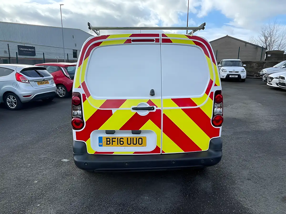 Used 2016 Citroen Berlingo Lx L1 White - Interior and Exterior details 6