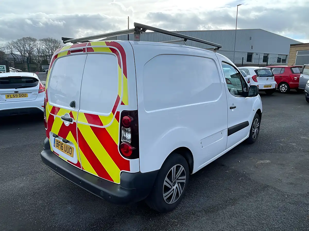 Used 2016 Citroen Berlingo Lx L1 White - Interior and Exterior details 7
