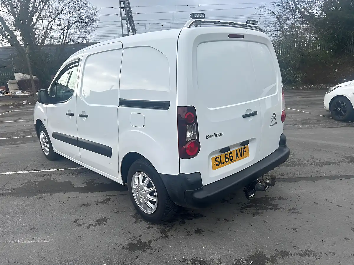 Used 2016 Citroen Berlingo Lx White - Interior and Exterior details 7