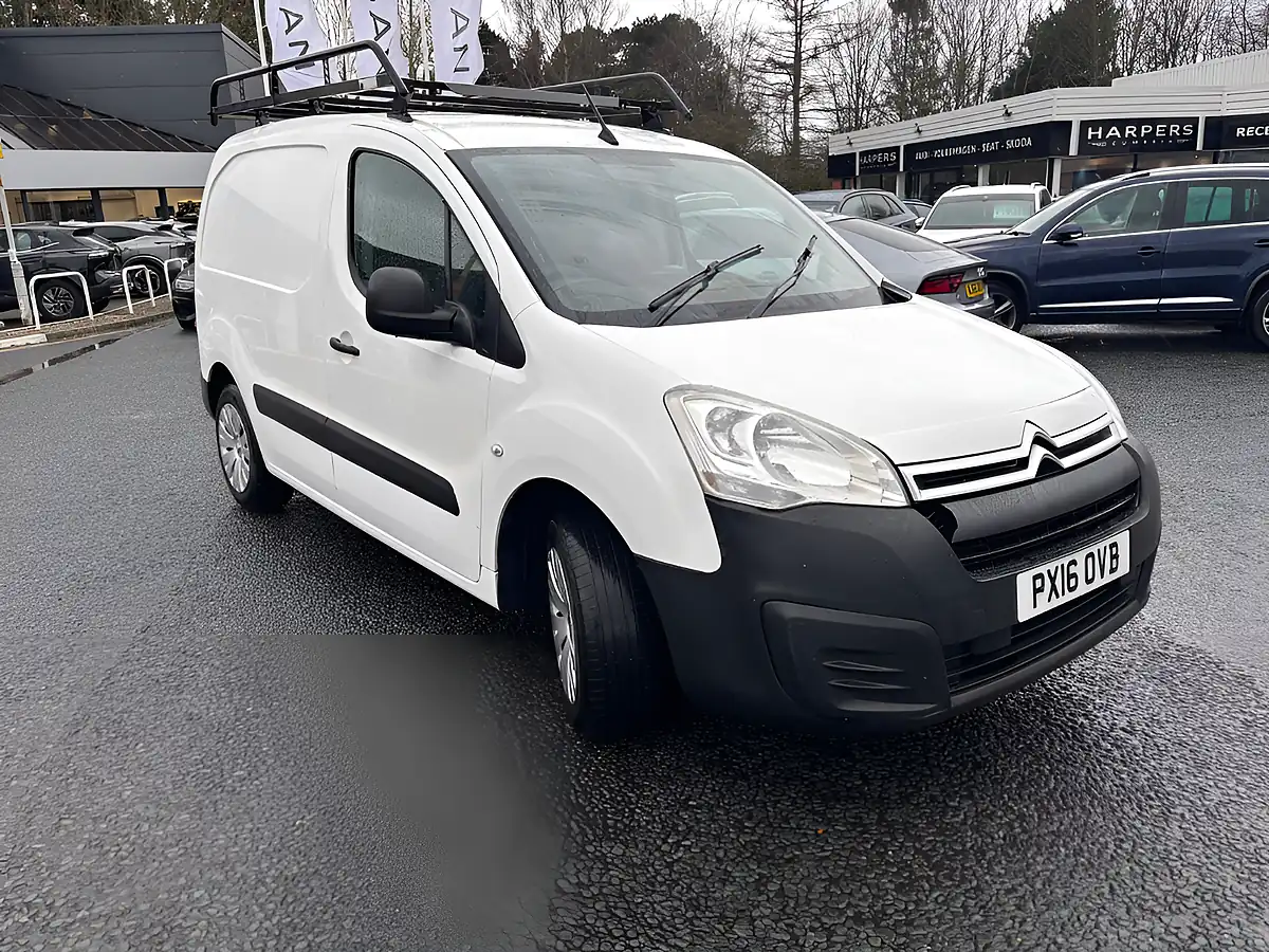 Used 2016 Citroen Berlingo White - Interior and Exterior details 3