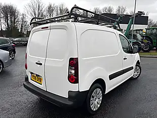 Used 2016 Citroen Berlingo White - Interior and Exterior details 5