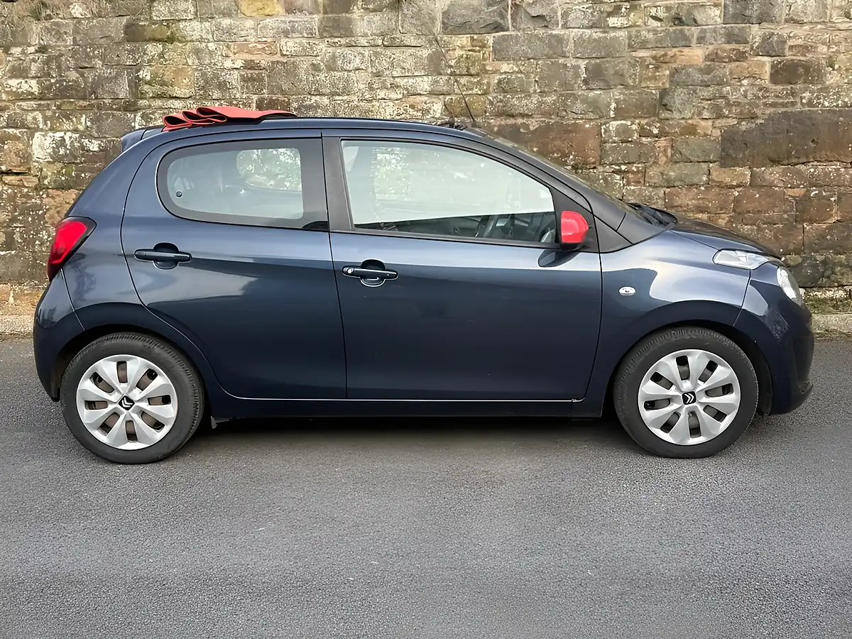 Used 2016 Citroen C1 Feel Airscape Smalt Blue - Interior and Exterior details 6