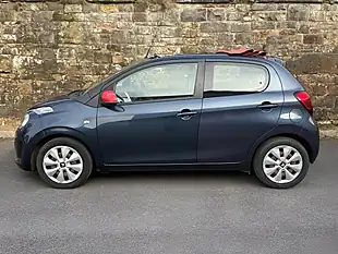 Used 2016 Citroen C1 Feel Airscape Smalt Blue - Interior and Exterior details 7