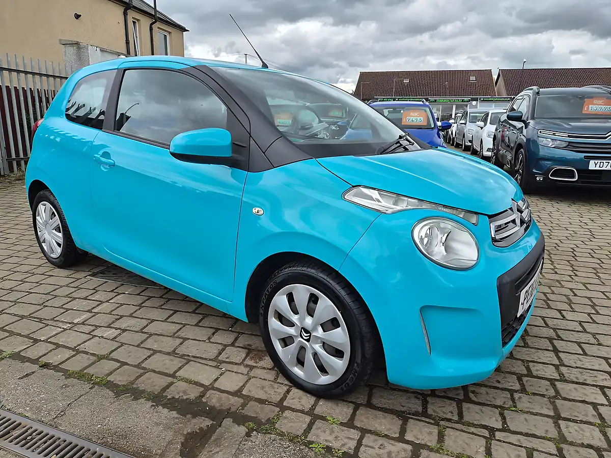 Used 2016 Citroen C1 Feel Blue - Front View