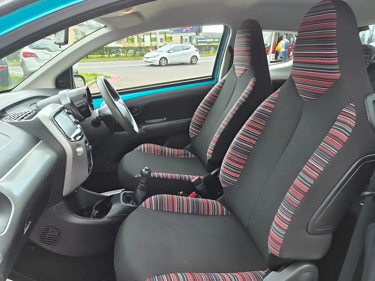 Used 2016 Citroen C1 Feel Blue - Interior and Exterior details 13