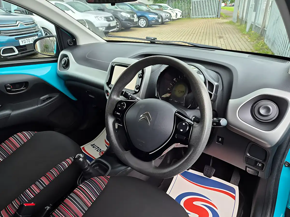 Used 2016 Citroen C1 Feel Blue - Interior and Exterior details 8
