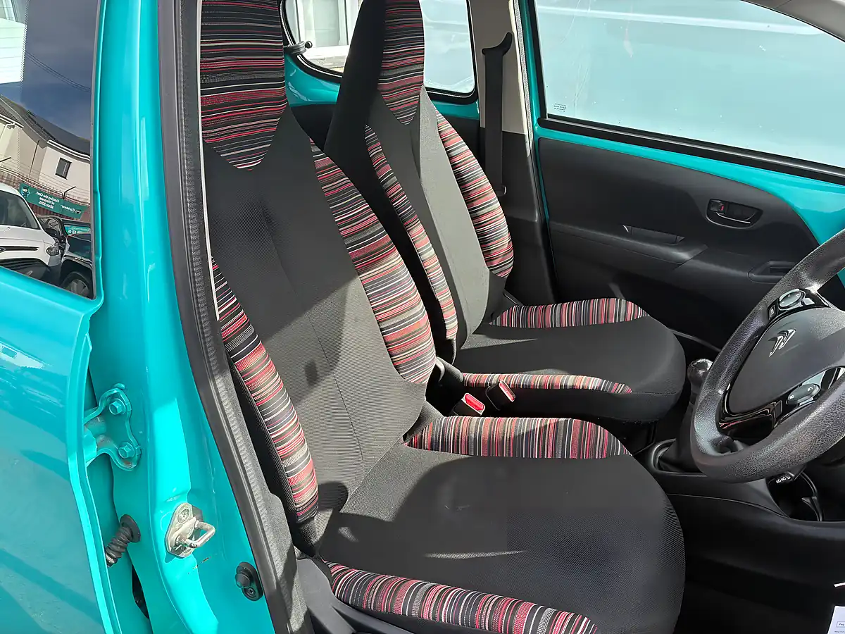 Used 2016 Citroen C1 Feel Blue - Interior and Exterior details 12