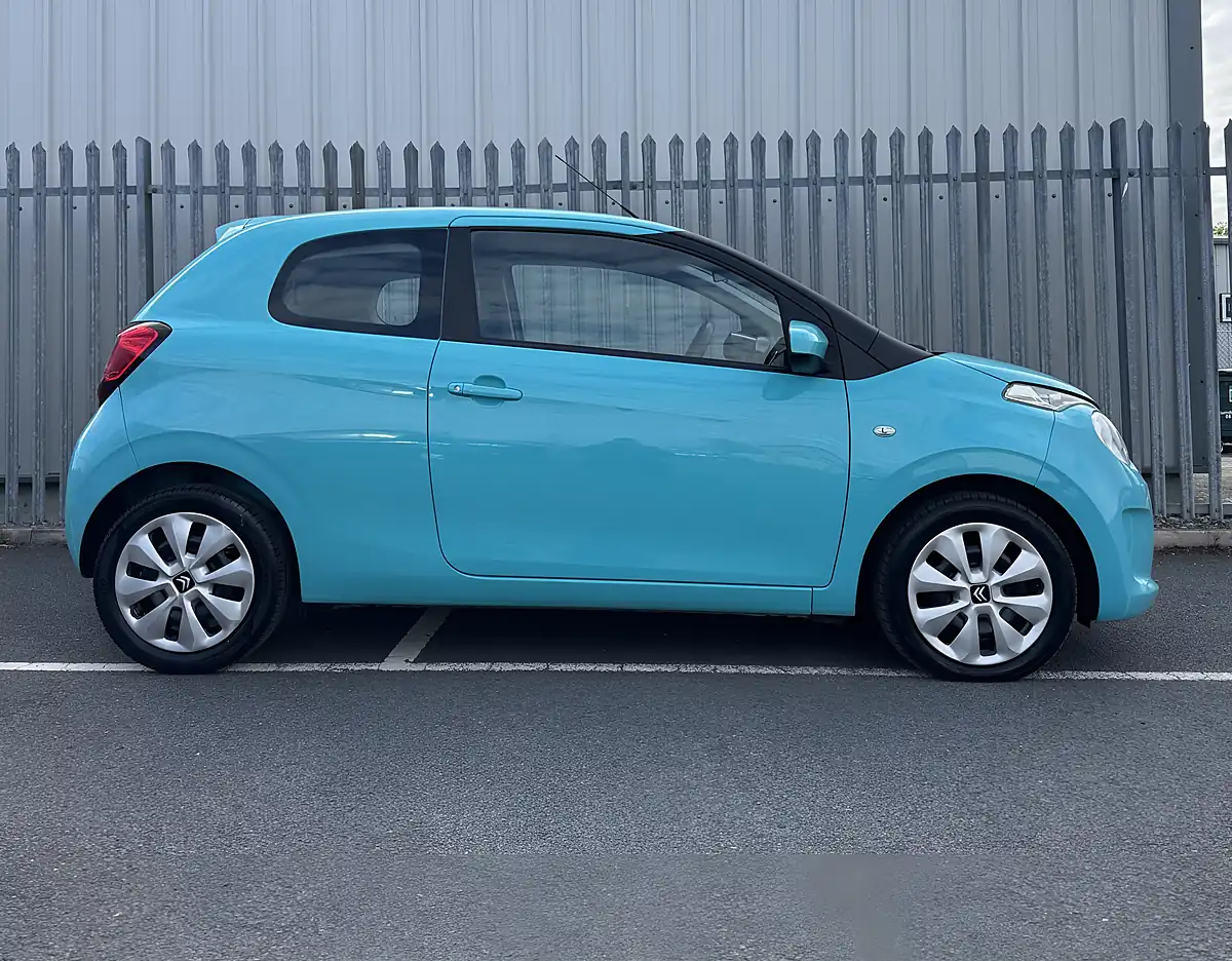 Used 2016 Citroen C1 Feel Blue - Interior and Exterior details 7