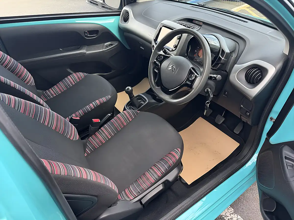 Used 2016 Citroen C1 Feel Blue - Interior and Exterior details 9