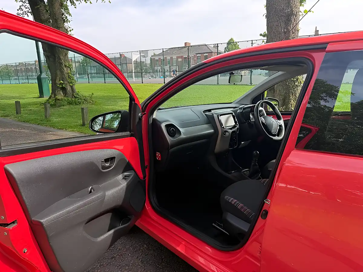 Used 2016 Citroen C1 Feel Orange - Interior and Exterior details 17