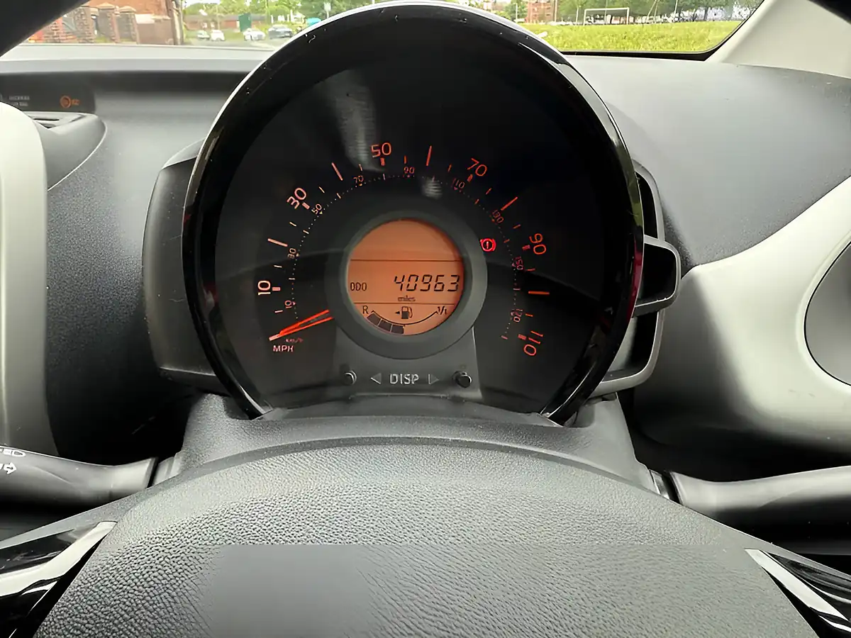 Used 2016 Citroen C1 Feel Red - Interior and Exterior details 19