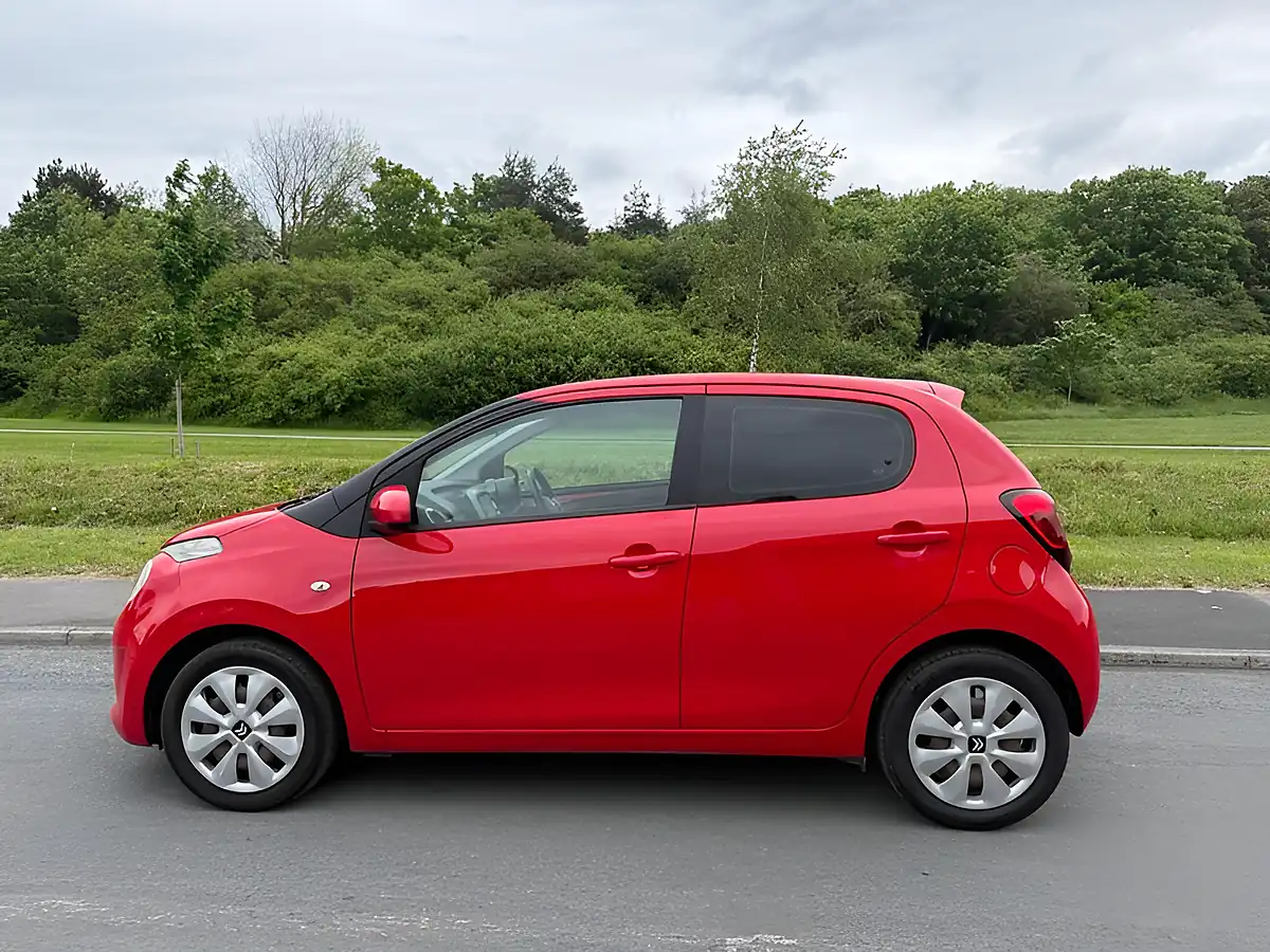 Used 2016 Citroen C1 Feel Red - Interior and Exterior details 5