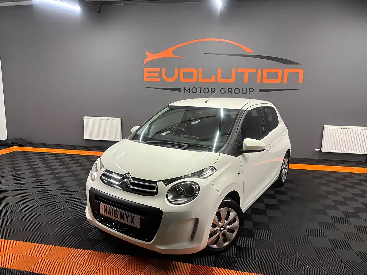 Used 2016 Citroen C1 Feel White - Interior and Exterior details 10