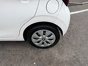 Used 2016 Citroen C1 Feel White - Interior and Exterior details 19
