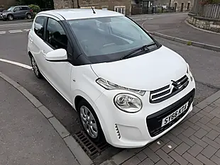 Used 2016 Citroen C1 Feel White - Interior and Exterior details 4