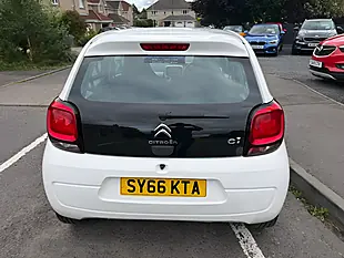 Used 2016 Citroen C1 Feel White - Interior and Exterior details 7