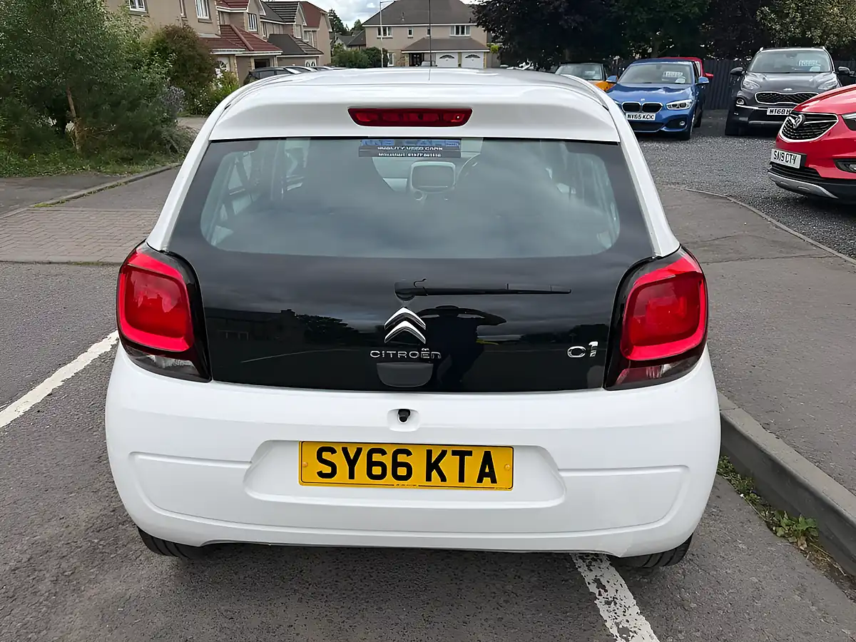 Used 2016 Citroen C1 Feel White - Interior and Exterior details 7