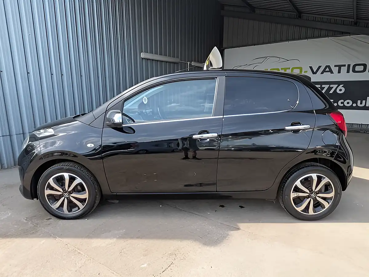 Used 2016 Citroen C1 Flair Black - Interior and Exterior details 10