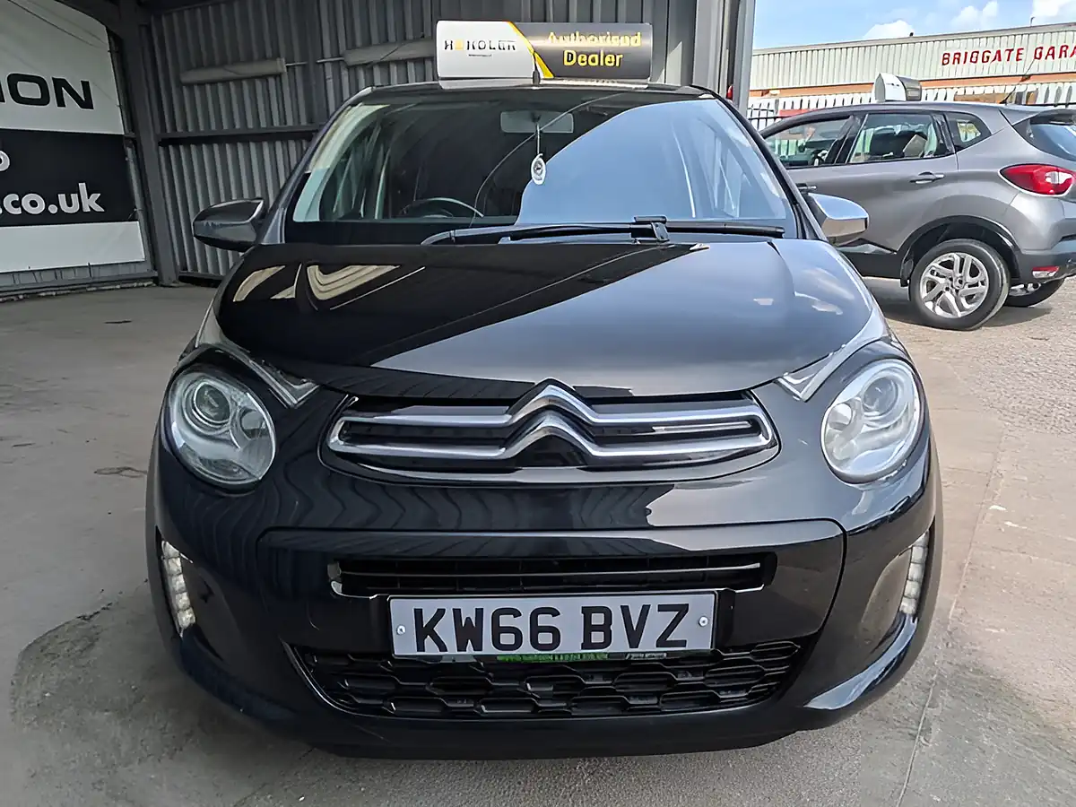 Used 2016 Citroen C1 Flair Black - Interior and Exterior details 11