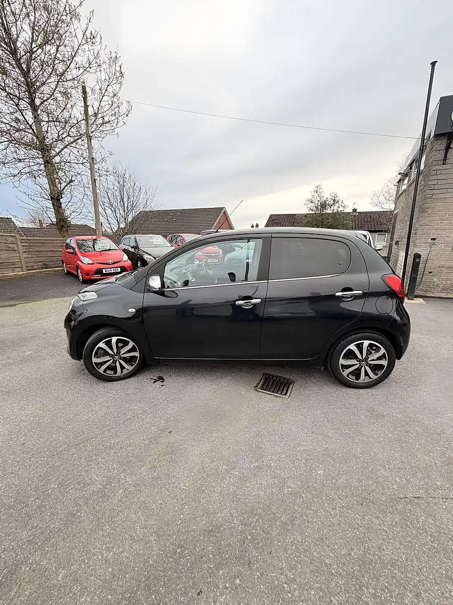 Used 2016 Citroen C1 Flair Black - Interior and Exterior details 4