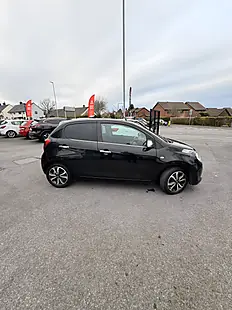 Used 2016 Citroen C1 Flair Black - Interior and Exterior details 8