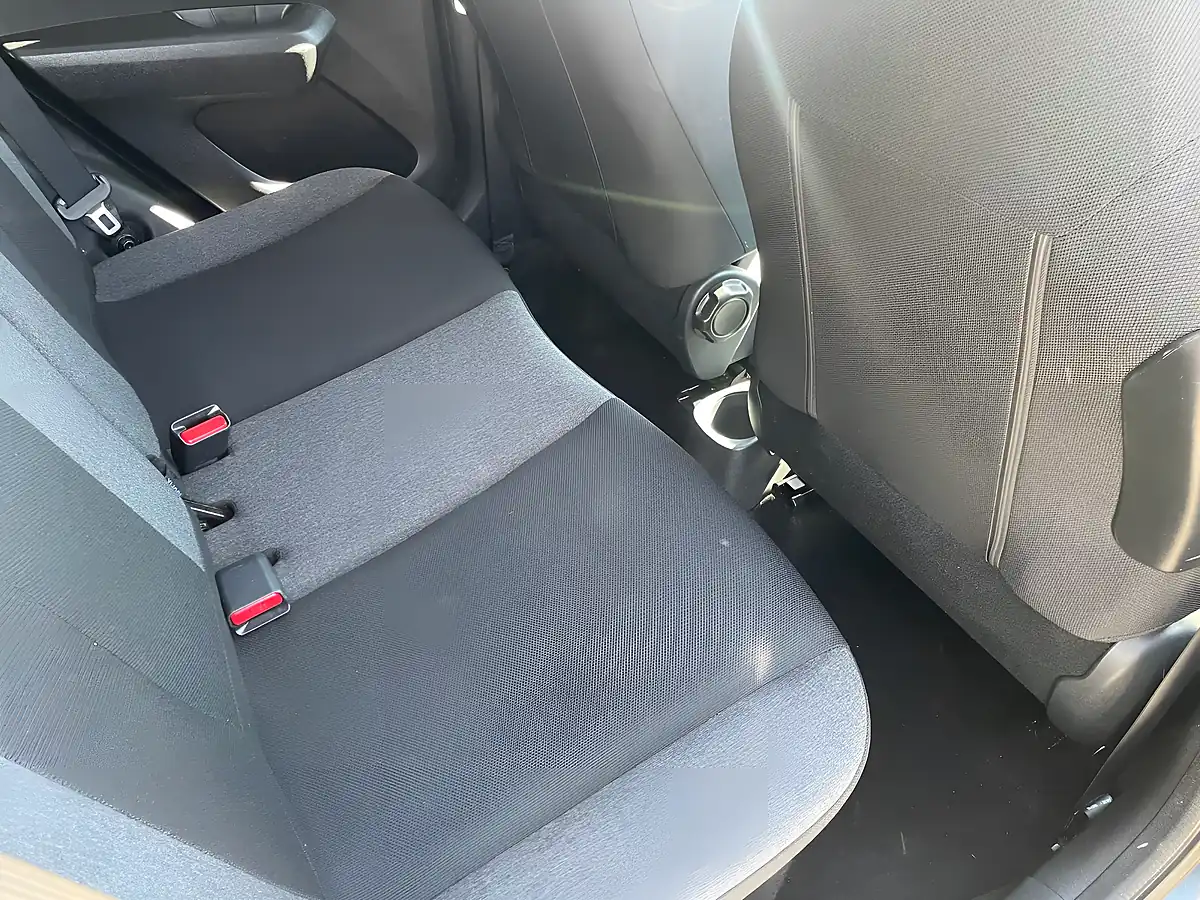 Used 2016 Citroen C1 Flair Blue - Interior and Exterior details 11