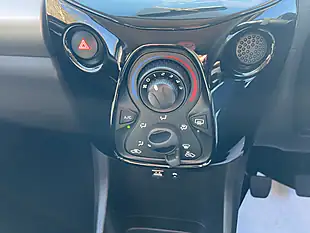 Used 2016 Citroen C1 Flair Blue - Interior and Exterior details 15