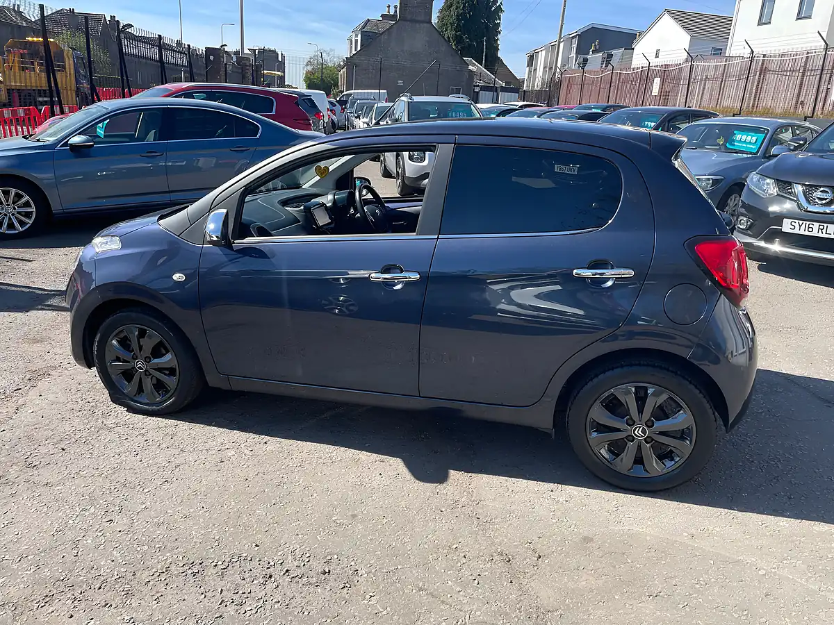 Used 2016 Citroen C1 Flair Blue - Interior and Exterior details 7
